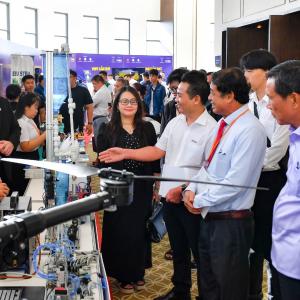 Số lượng cán bộ khoa học và công nghệ của TP. Cần Thơ đạt khoảng 10 người/vạn dân 