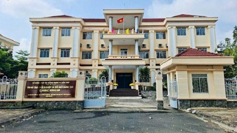 Không gian tri thức CASIC Services Hub