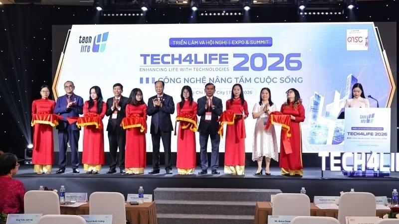 Mở không gian tăng trưởng mới bằng trí tuệ nhân tạo và công nghệ lõi
